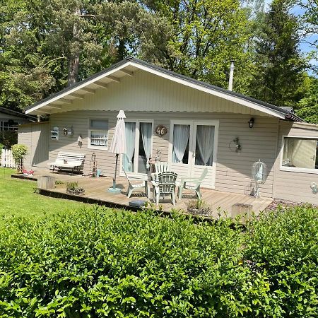 Chalet Sint-Hubertus Zutendaal Eksteriør billede