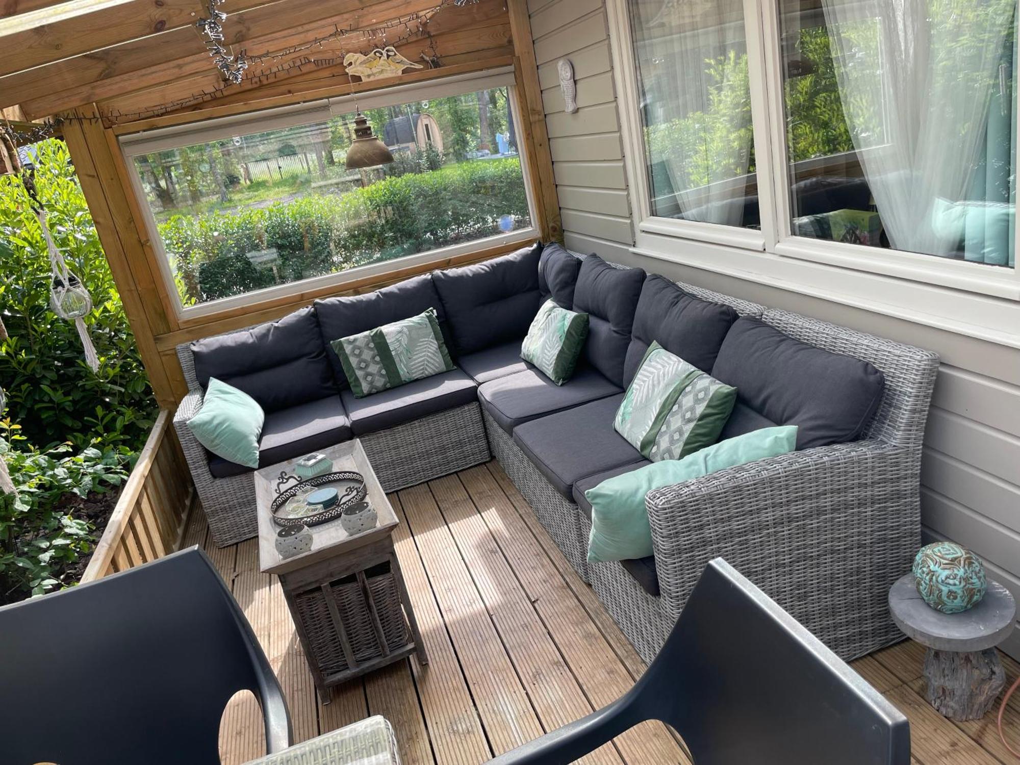 Chalet Sint-Hubertus Zutendaal Eksteriør billede