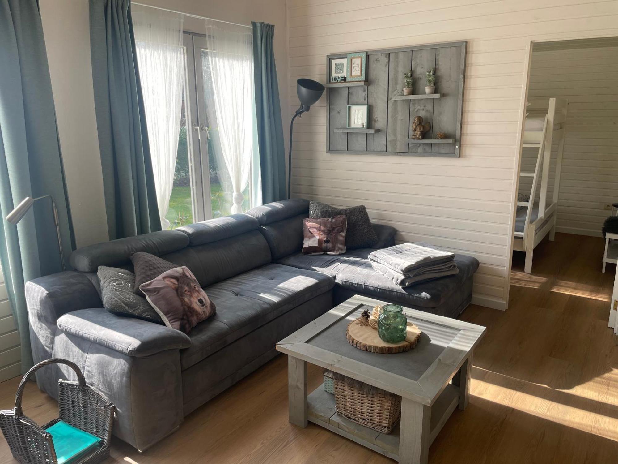 Chalet Sint-Hubertus Zutendaal Eksteriør billede